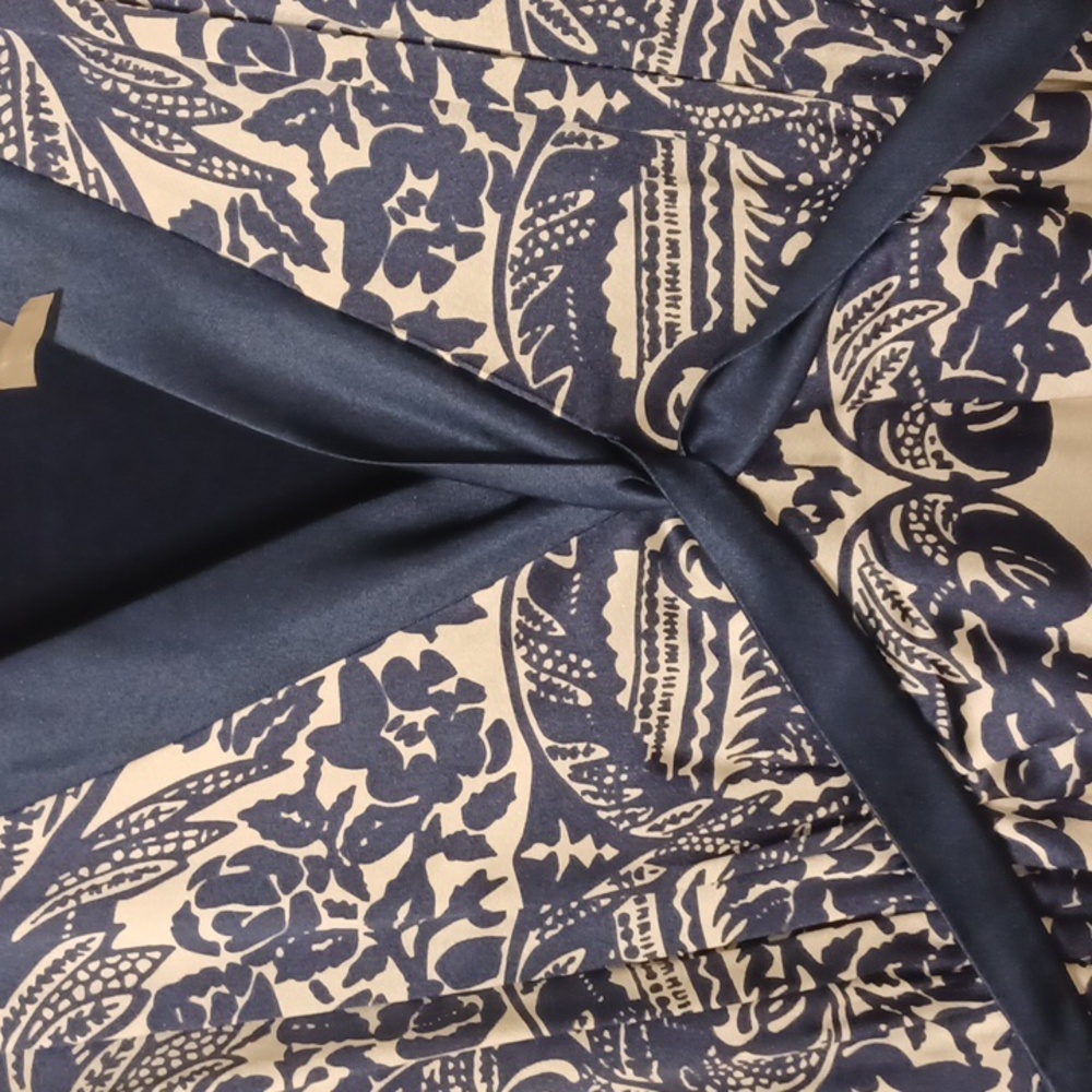 E C I sz 14 Silk, Asian Flare, Navy and Cream Midi Dress. Luxury, Wedding Guest. - Picture 5 of 11